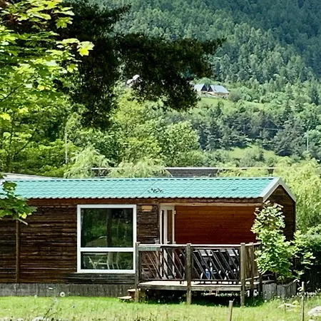 Camping River * Le Martinet (Alpes-de-Haute-Provence)