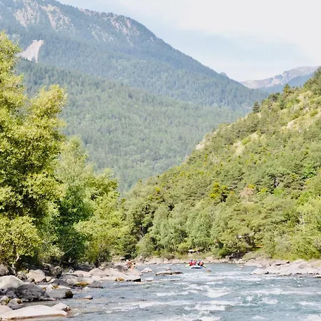 Camping River Le Martinet (Alpes-de-Haute-Provence)