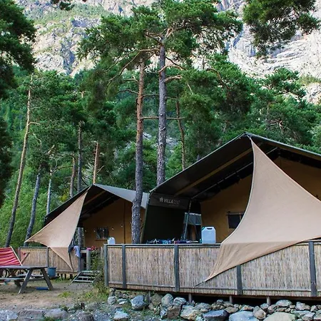 Camping Camping River Le Martinet (Alpes-de-Haute-Provence)