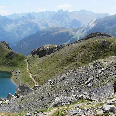 Camping River * Le Martinet (Alpes-de-Haute-Provence)